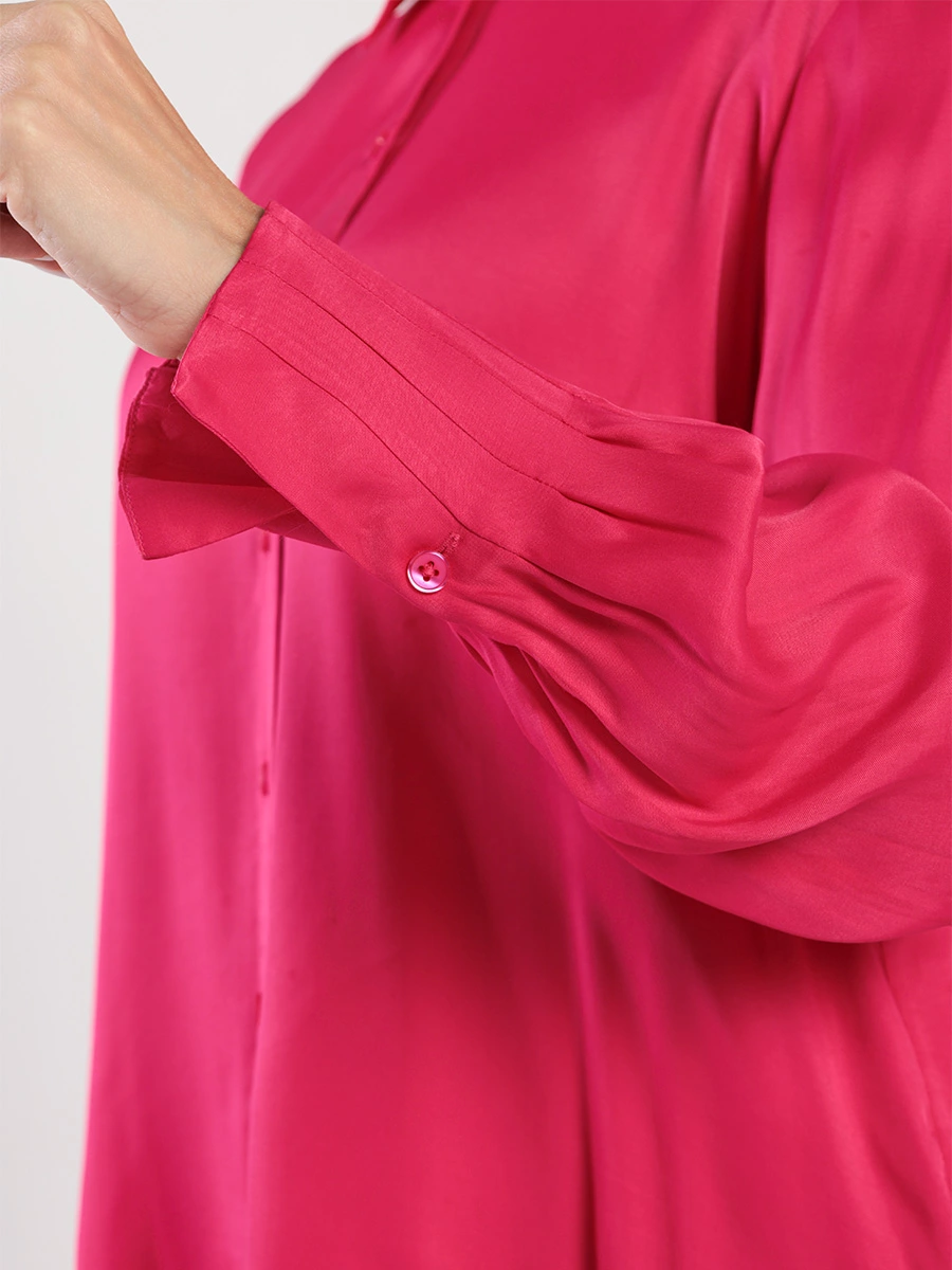 Блуза свободного кроя с боковыми разрезами